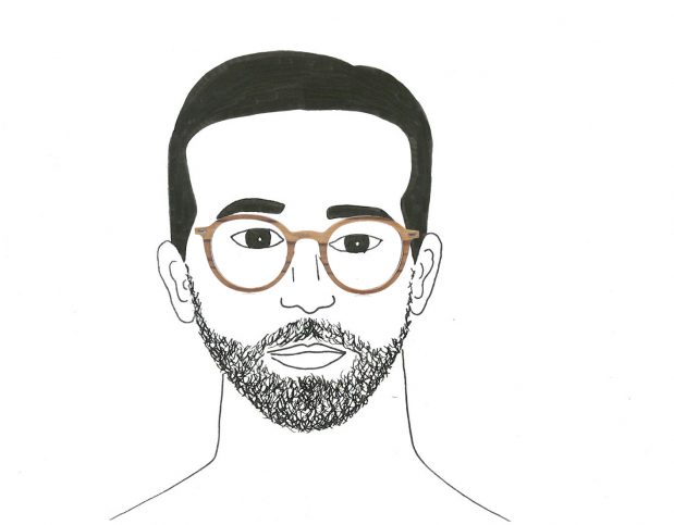 Homme triangle inversé lunettes